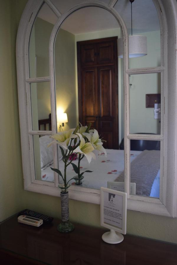 Hostal Rural Molino Del Bombo Aracena Eksteriør bilde